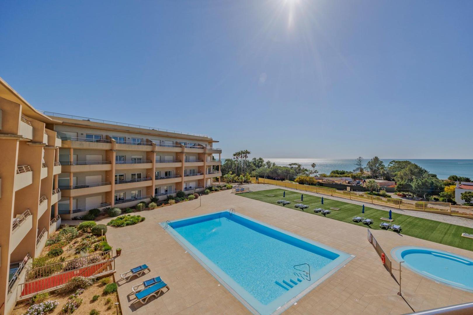 Algarve Beach Apartments Albufeira Eksteriør billede